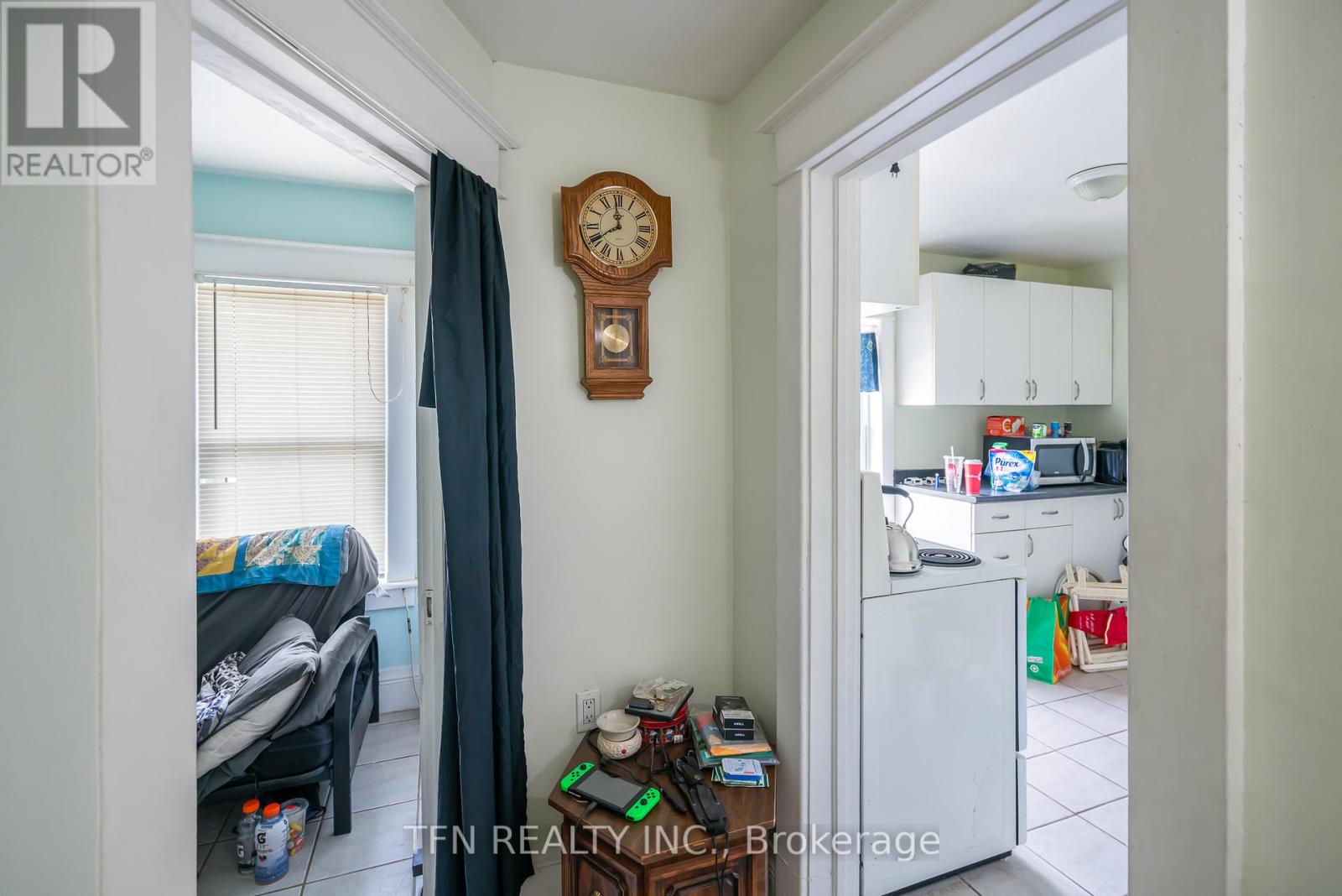 70 Mill Street, Welland (Broadway), Ontario  L3C 4Y2 - Photo 3 - X12756508