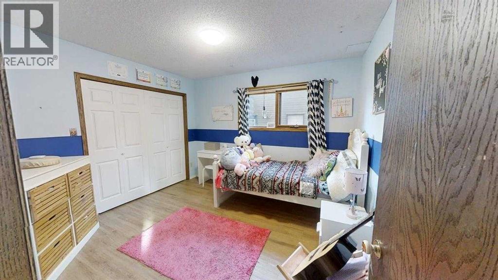 42 Ridgewood Boulevard W, Lethbridge, Alberta  T1K 6B9 - Photo 11 - A2278477