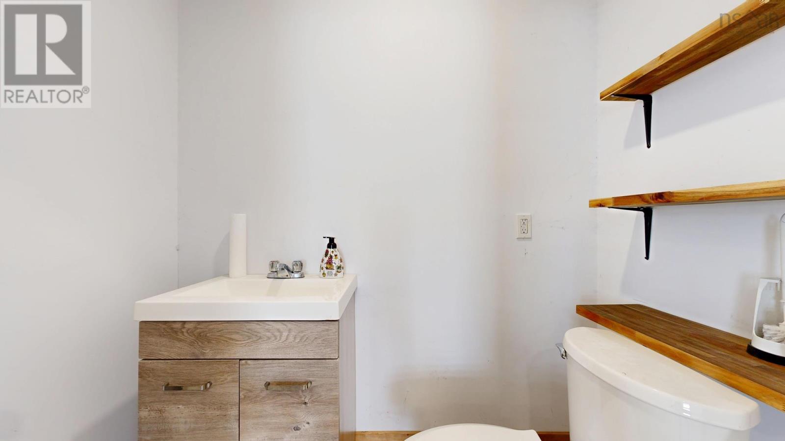 6672 Highway 1, Coldbrook, Nova Scotia  B4R 1B7 - Photo 46 - 202602074