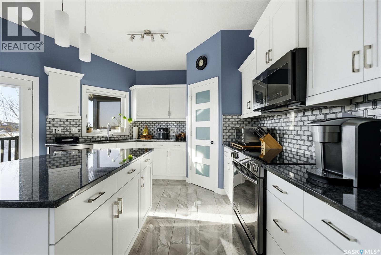 102 Plains Court, Pilot Butte, Saskatchewan  S0G 3Z0 - Photo 11 - SK027713