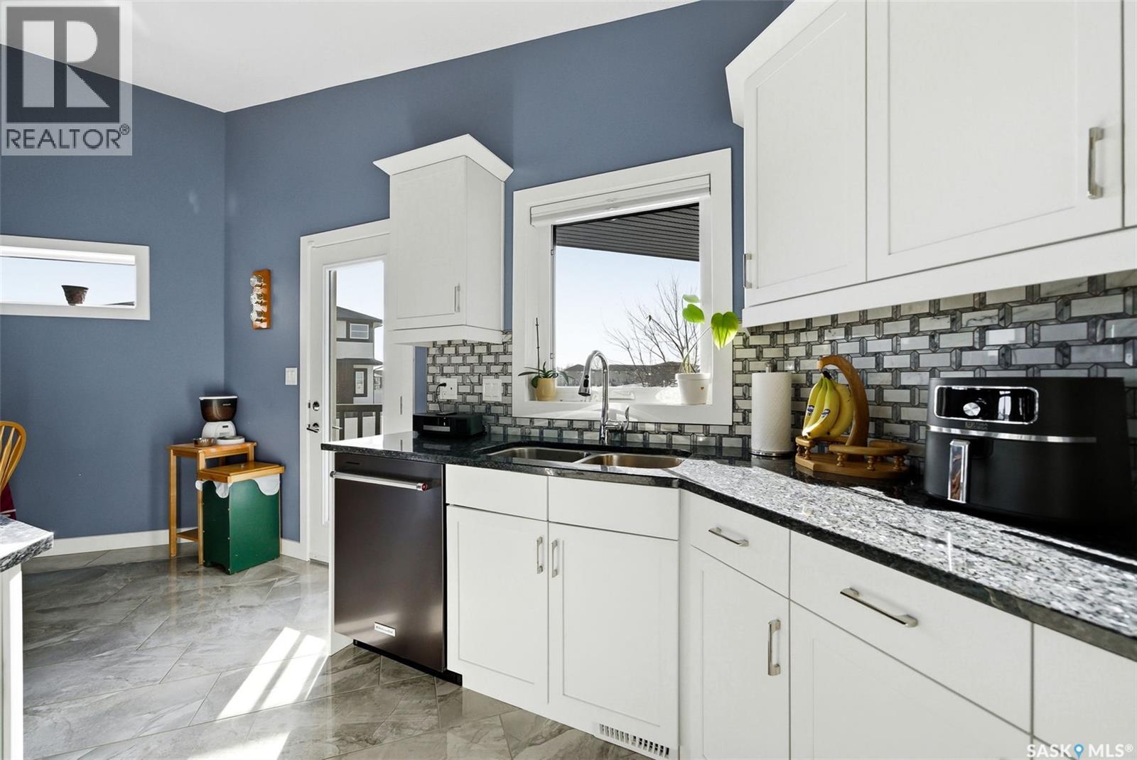 102 Plains Court, Pilot Butte, Saskatchewan  S0G 3Z0 - Photo 12 - SK027713