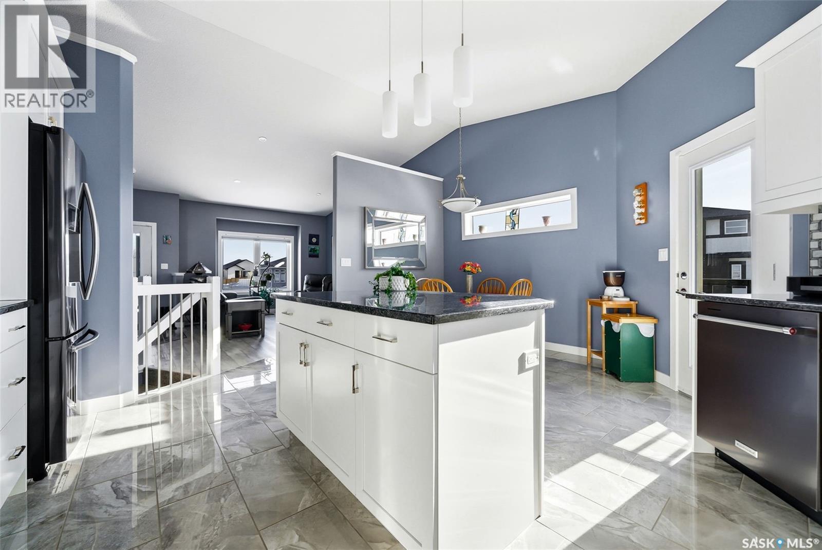 102 Plains Court, Pilot Butte, Saskatchewan  S0G 3Z0 - Photo 14 - SK027713