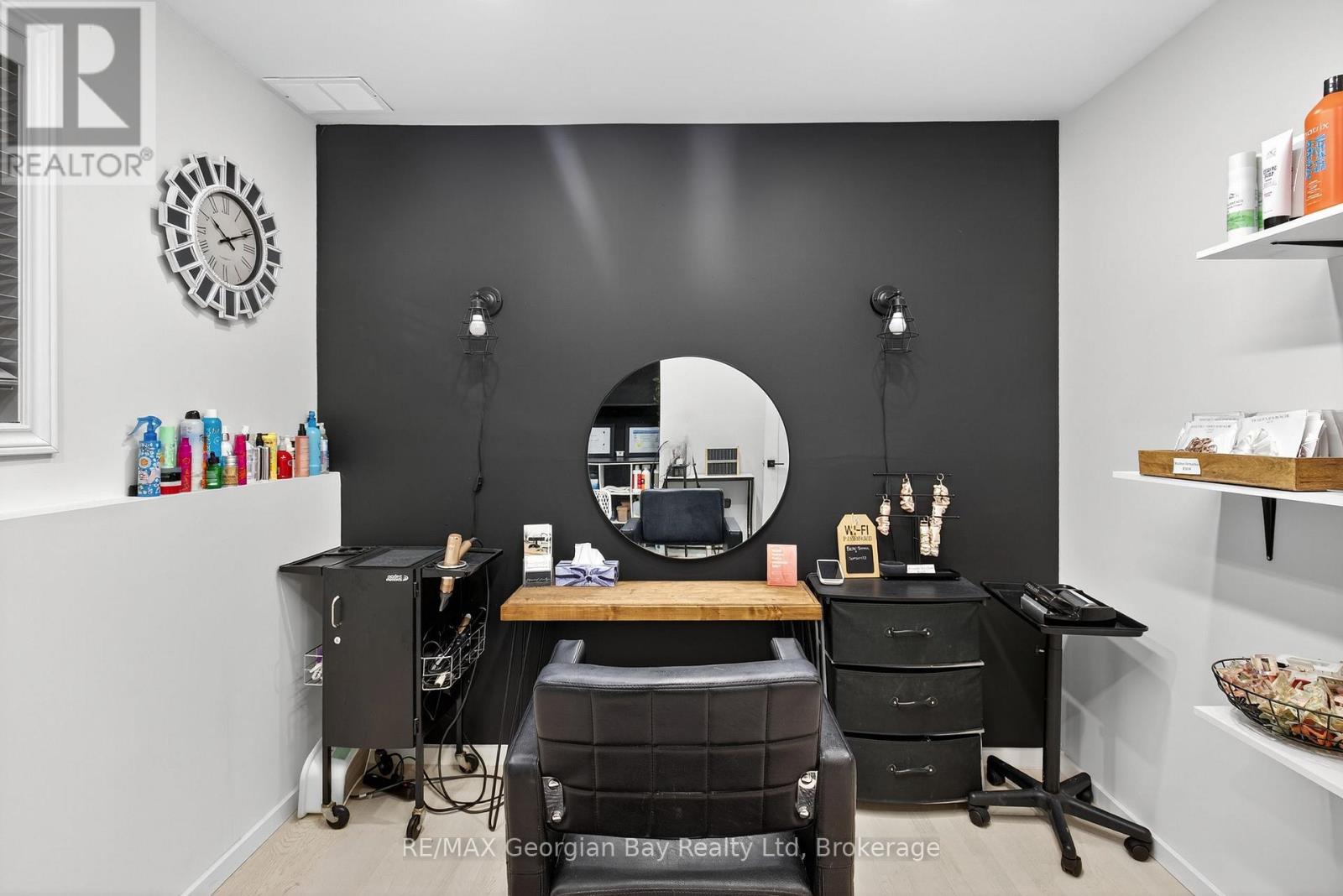 93 Edward Street, Penetanguishene, Ontario  L9M 1J3 - Photo 33 - S12756554