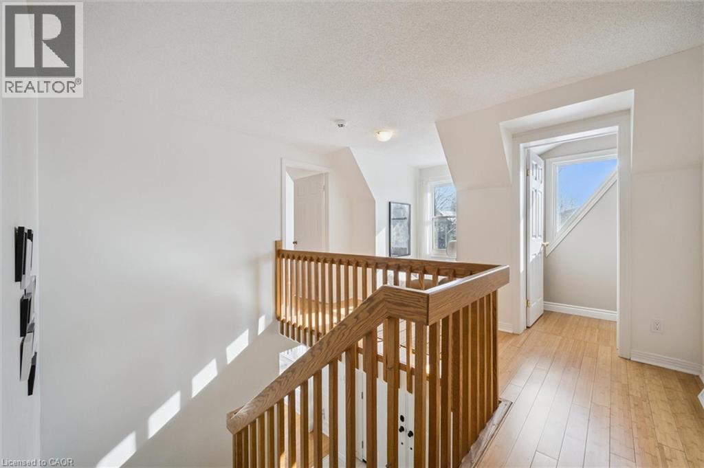 33 Manitoulin Crescent, Kitchener, Ontario  N2A 3J4 - Photo 19 - 40802155