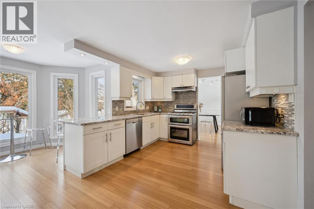 33 Manitoulin Crescent, Kitchener, Ontario  N2A 3J4 - Photo 11 - 40802155