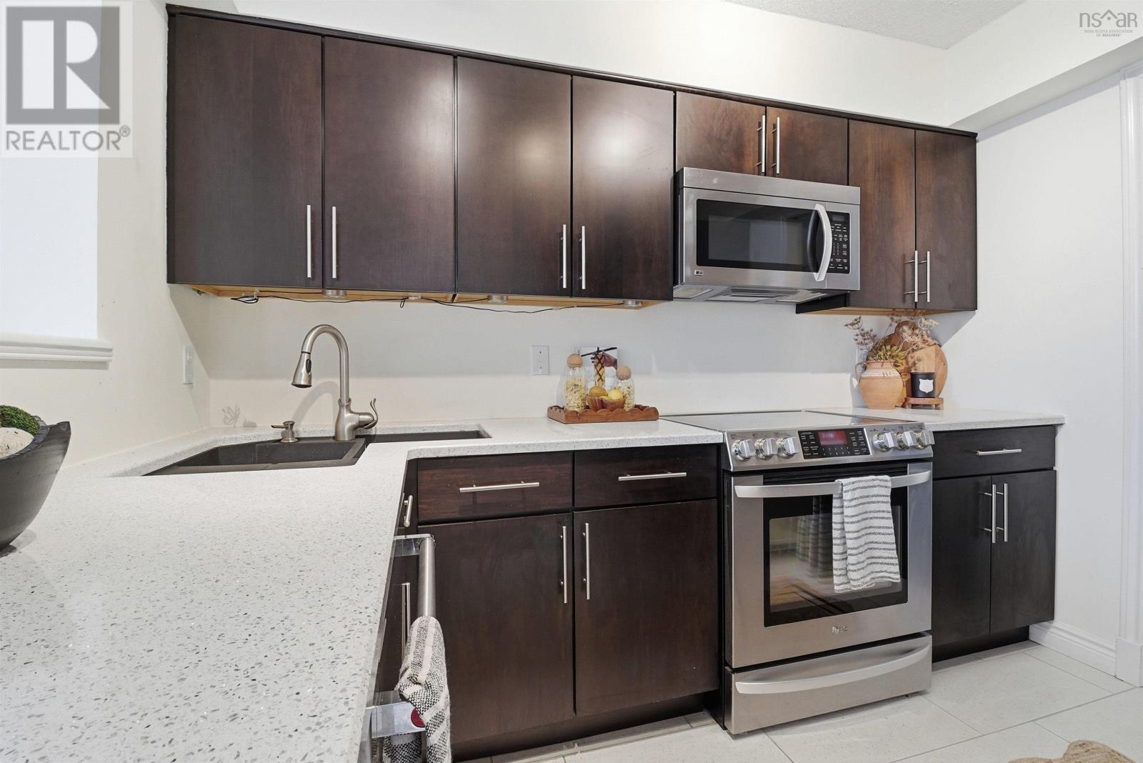 301 5530 Artillery Place, Halifax, Nova Scotia  B3J 1J3 - Photo 13 - 202602078