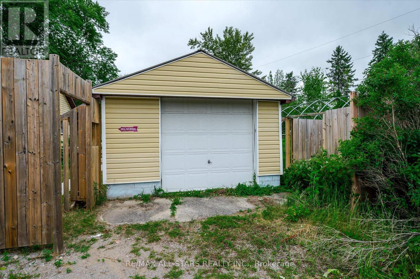 7276 Hwy 35 Highway N, Kawartha Lakes, Ontario  K0M 1K0 - Photo 35 - X12756576