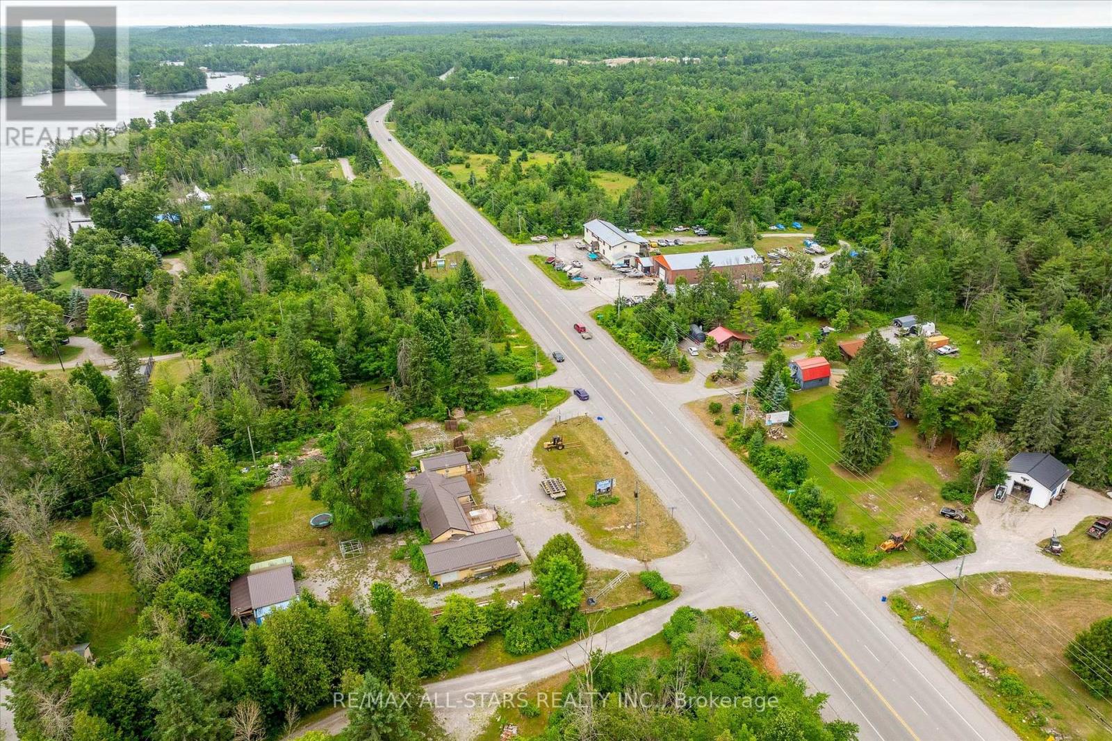 7276 Hwy 35 Highway N, Kawartha Lakes, Ontario  K0M 1K0 - Photo 36 - X12756576