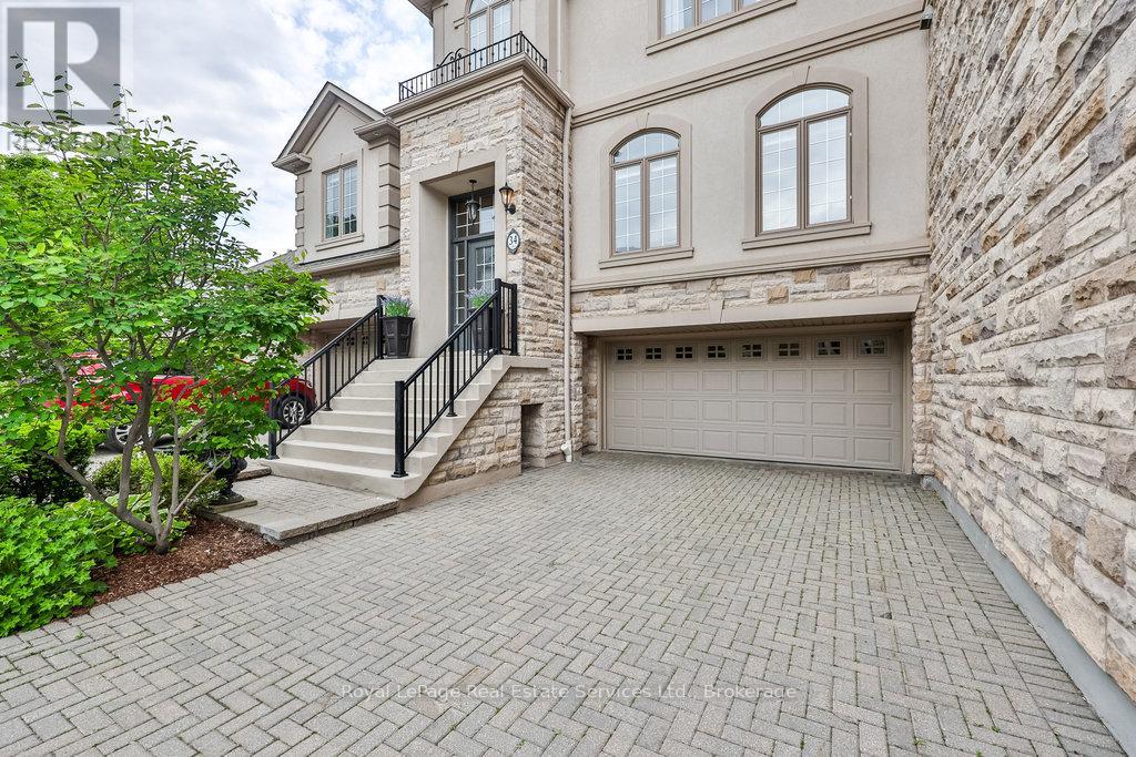 34 - 2400 Neyagawa Boulevard, Oakville, Ontario  L6H 7P5 - Photo 5 - W12756522