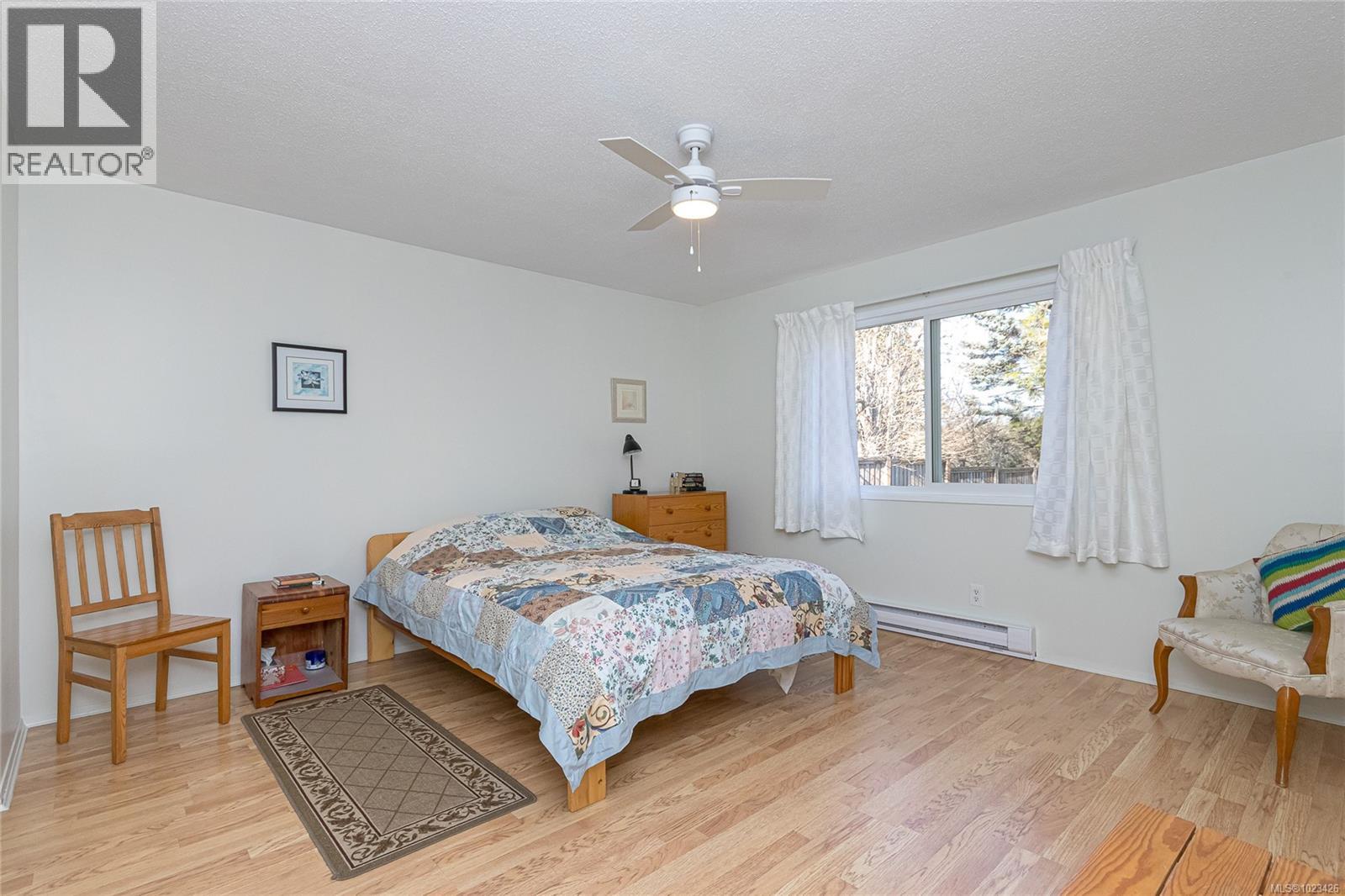 710 Greenlea Dr, Saanich, British Columbia  V8Z 6V8 - Photo 15 - 1023426