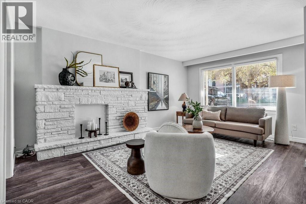 262 WESTCOURT Place, Waterloo, Ontario