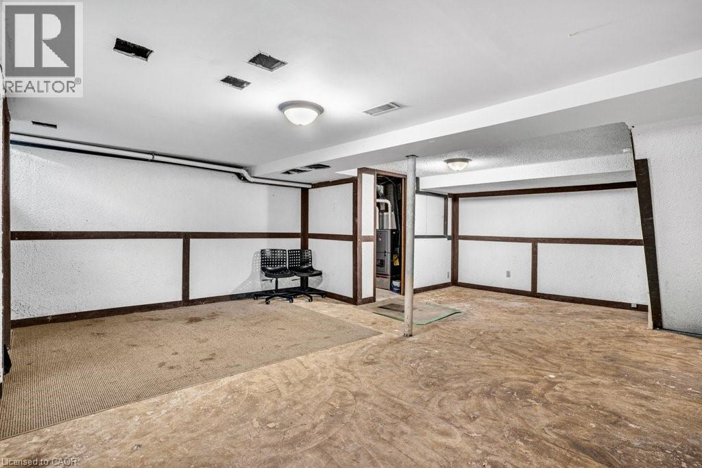 262 Westcourt Place, Waterloo, Ontario  N2L 2R7 - Photo 30 - 40771584