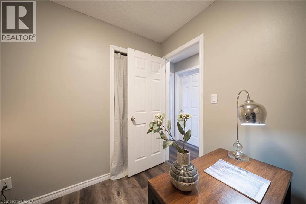 44 Shalfleet Boulevard, Brantford, Ontario  N3R 6L6 - Photo 17 - 40801945