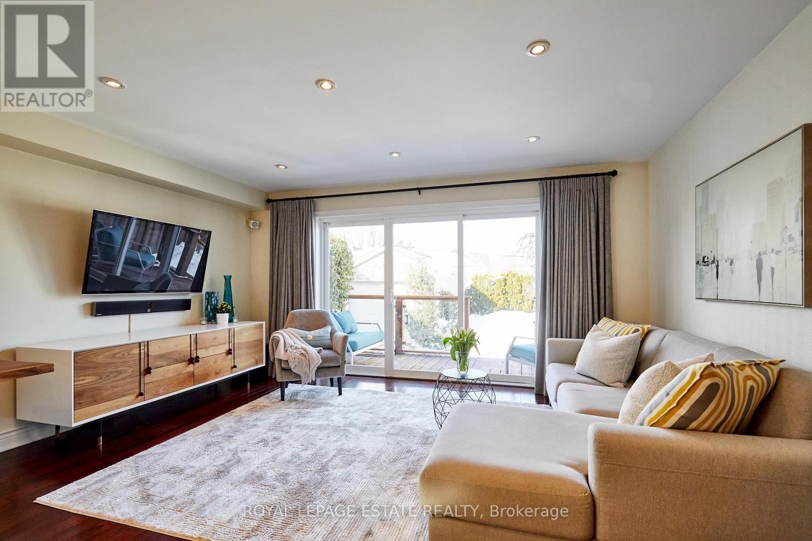 108 BARKER AVENUE, toronto (danforth village-east york), Ontario