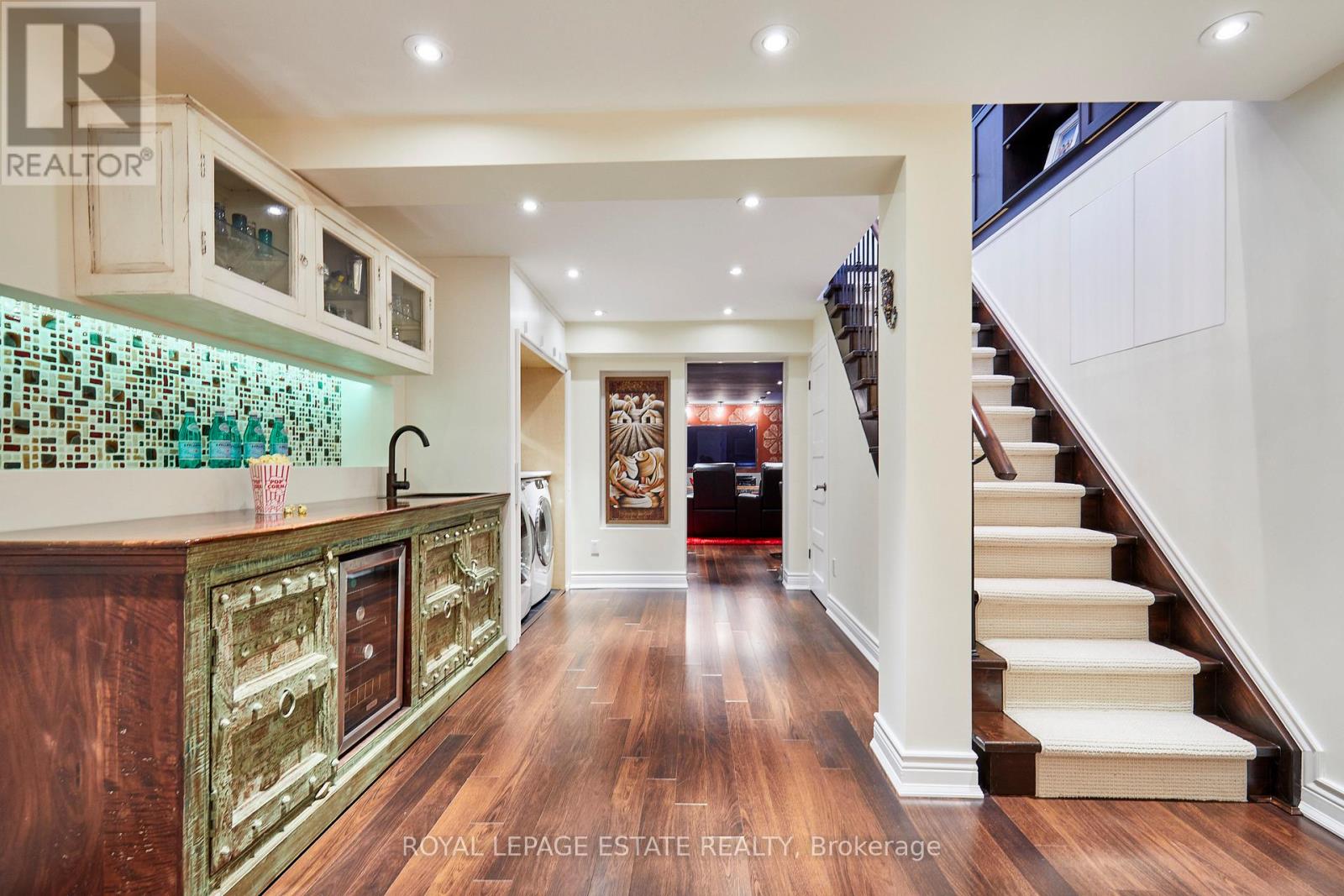 108 Barker Avenue, Toronto (Danforth Village-East York), Ontario  M4C 2N9 - Photo 21 - E12756608