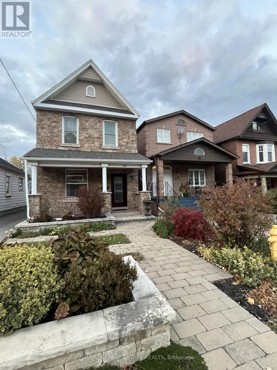 108 Barker Avenue, Toronto (Danforth Village-East York), Ontario  M4C 2N9 - Photo 28 - E12756608