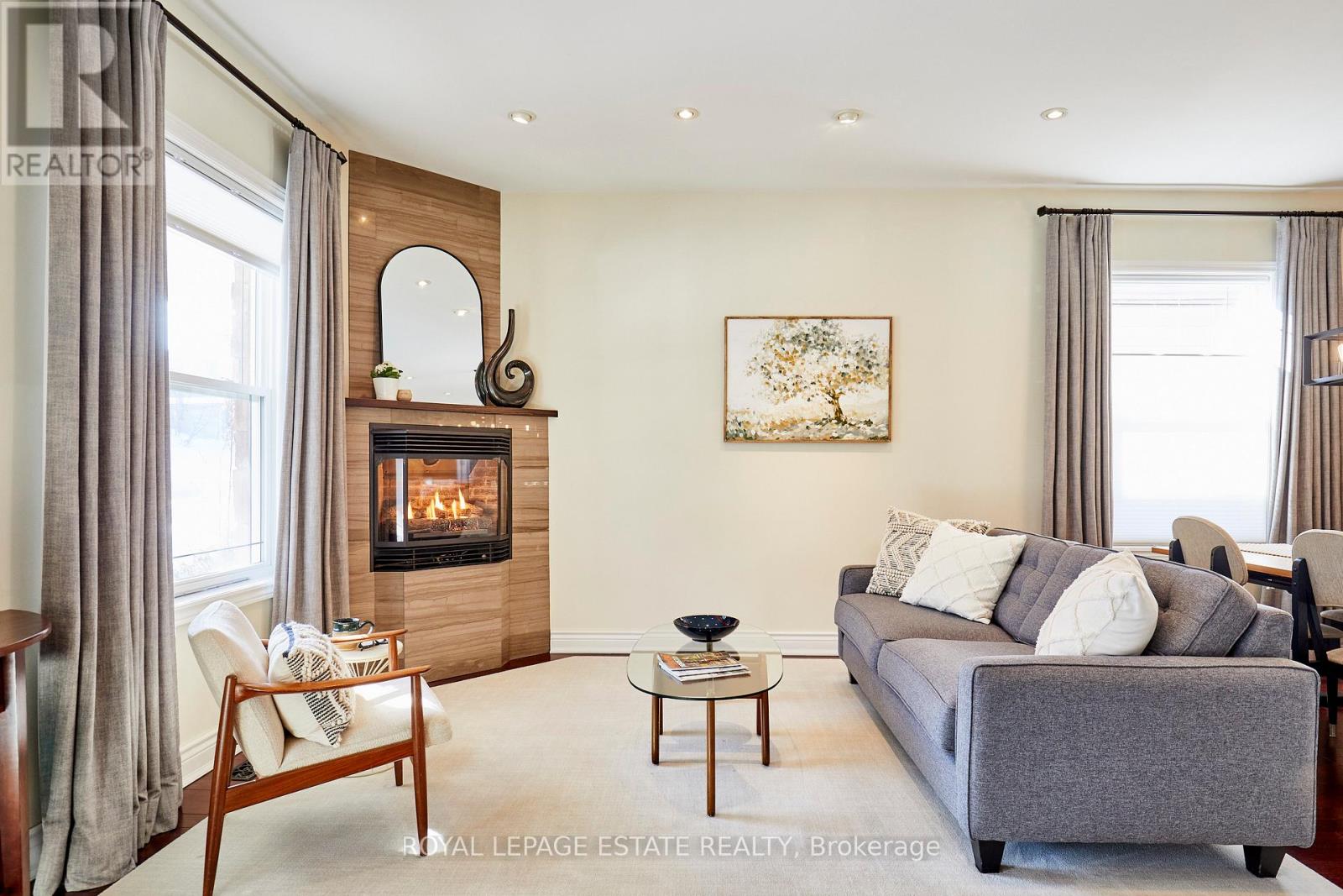 108 Barker Avenue, Toronto (Danforth Village-East York), Ontario  M4C 2N9 - Photo 9 - E12756608