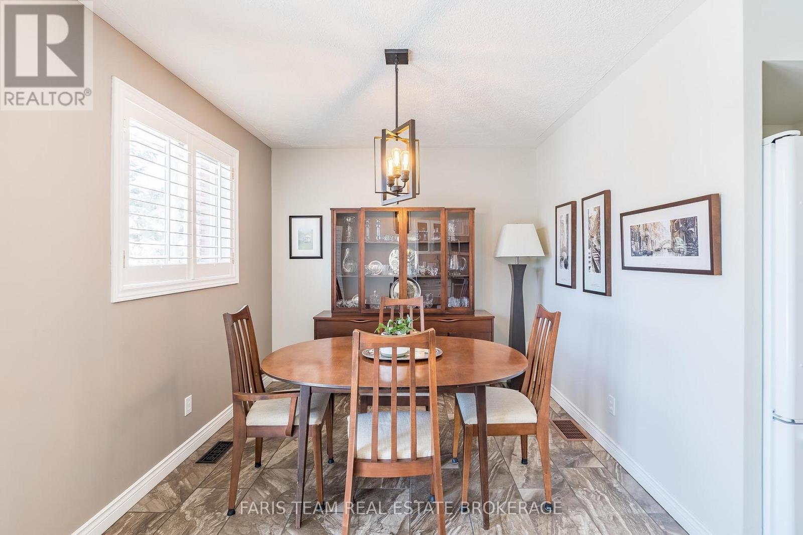 4 - 90 Thompsons Road, Penetanguishene, Ontario  L9M 2H1 - Photo 14 - S12756542