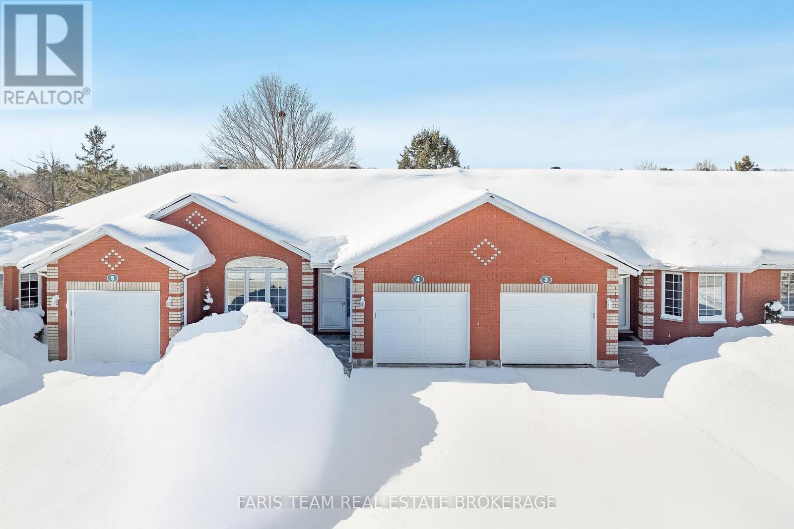 4 - 90 Thompsons Road, Penetanguishene, Ontario  L9M 2H1 - Photo 3 - S12756542