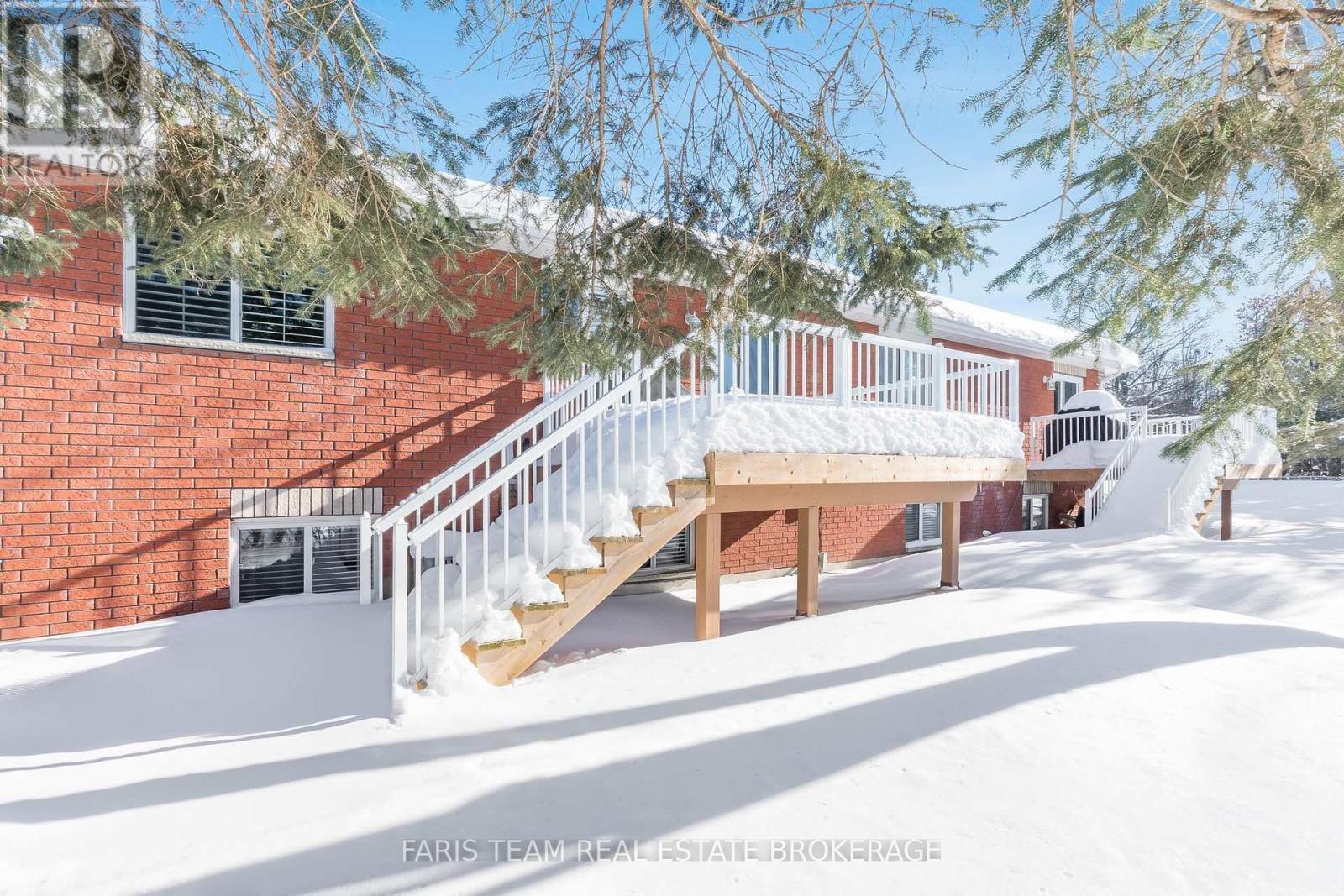 4 - 90 Thompsons Road, Penetanguishene, Ontario  L9M 2H1 - Photo 32 - S12756542