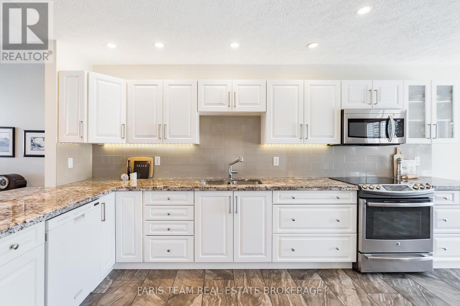 4 - 90 Thompsons Road, Penetanguishene, Ontario  L9M 2H1 - Photo 7 - S12756542