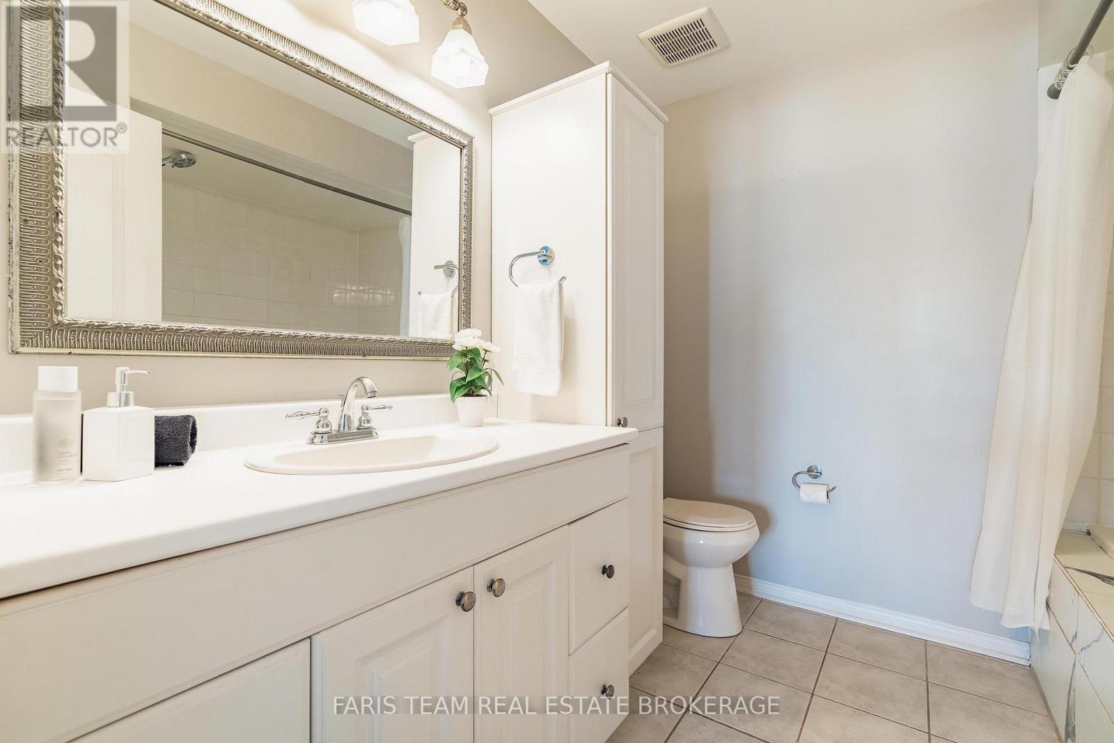 256 Ferndale Drive S, Barrie (Ardagh), Ontario  L4N 8J9 - Photo 21 - S12756568