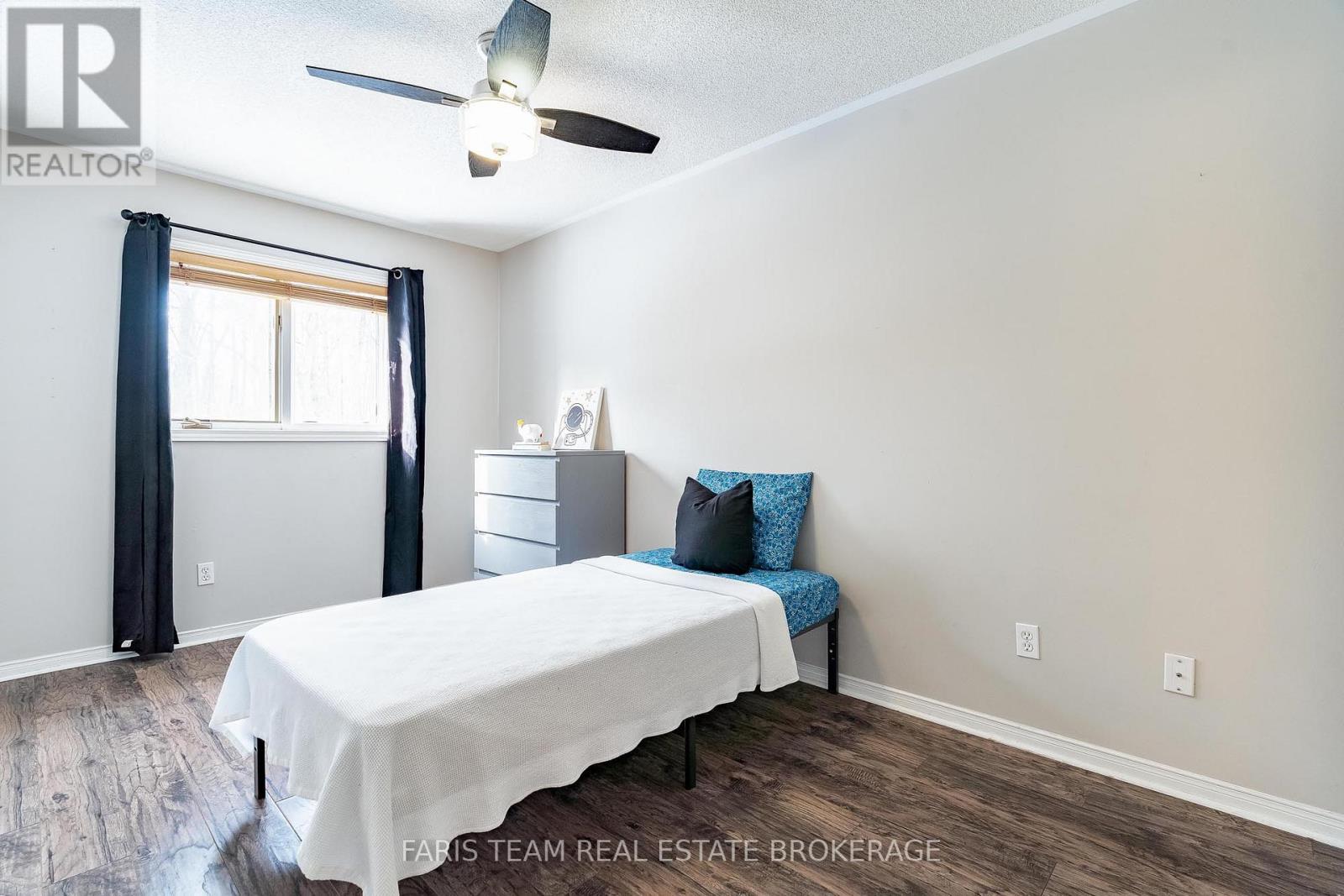 256 Ferndale Drive S, Barrie (Ardagh), Ontario  L4N 8J9 - Photo 22 - S12756568