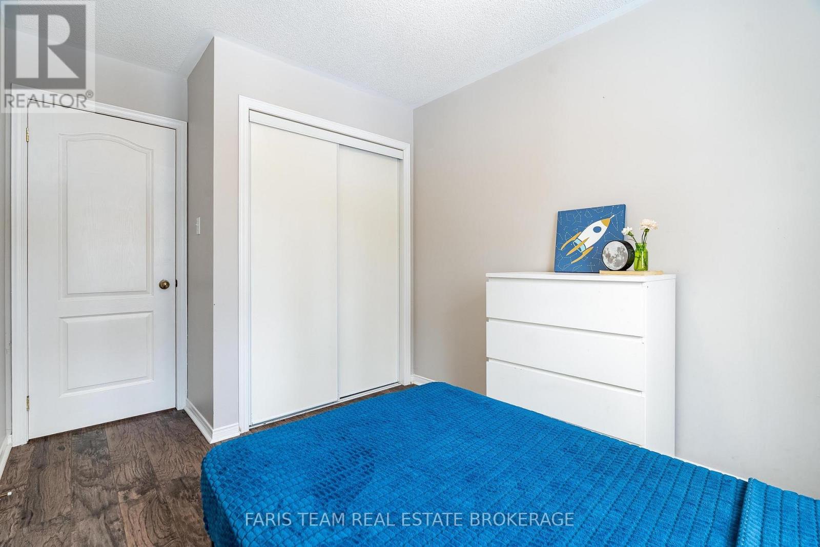 256 Ferndale Drive S, Barrie (Ardagh), Ontario  L4N 8J9 - Photo 25 - S12756568