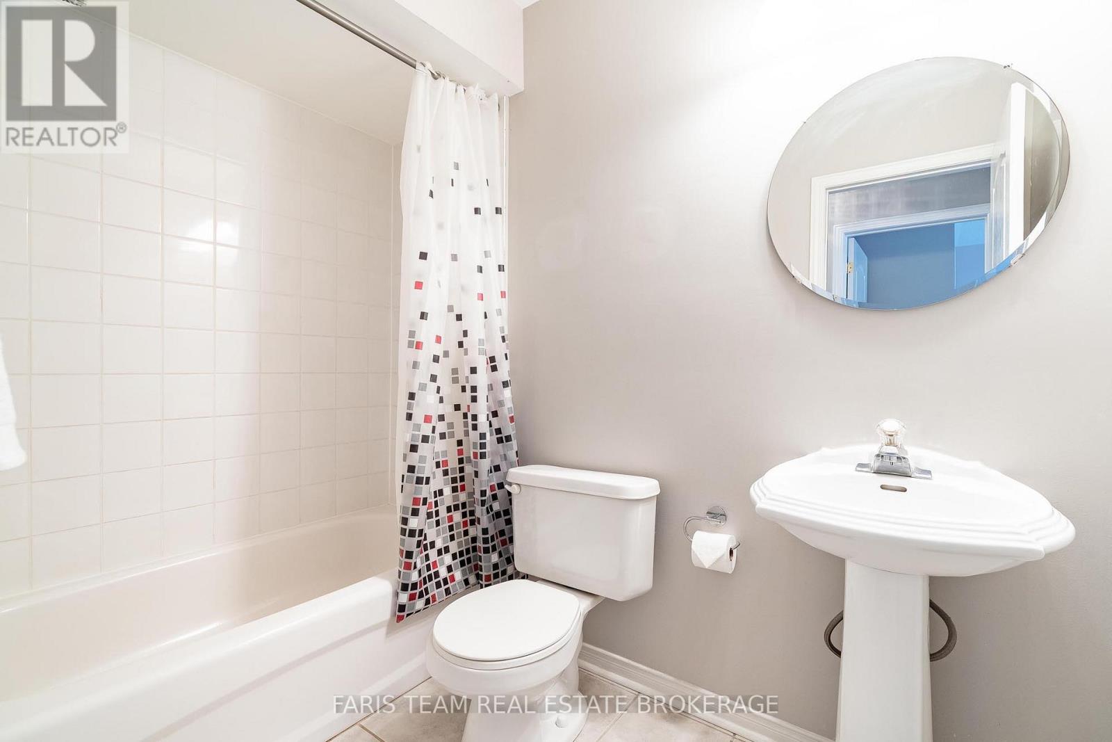 256 Ferndale Drive S, Barrie (Ardagh), Ontario  L4N 8J9 - Photo 26 - S12756568