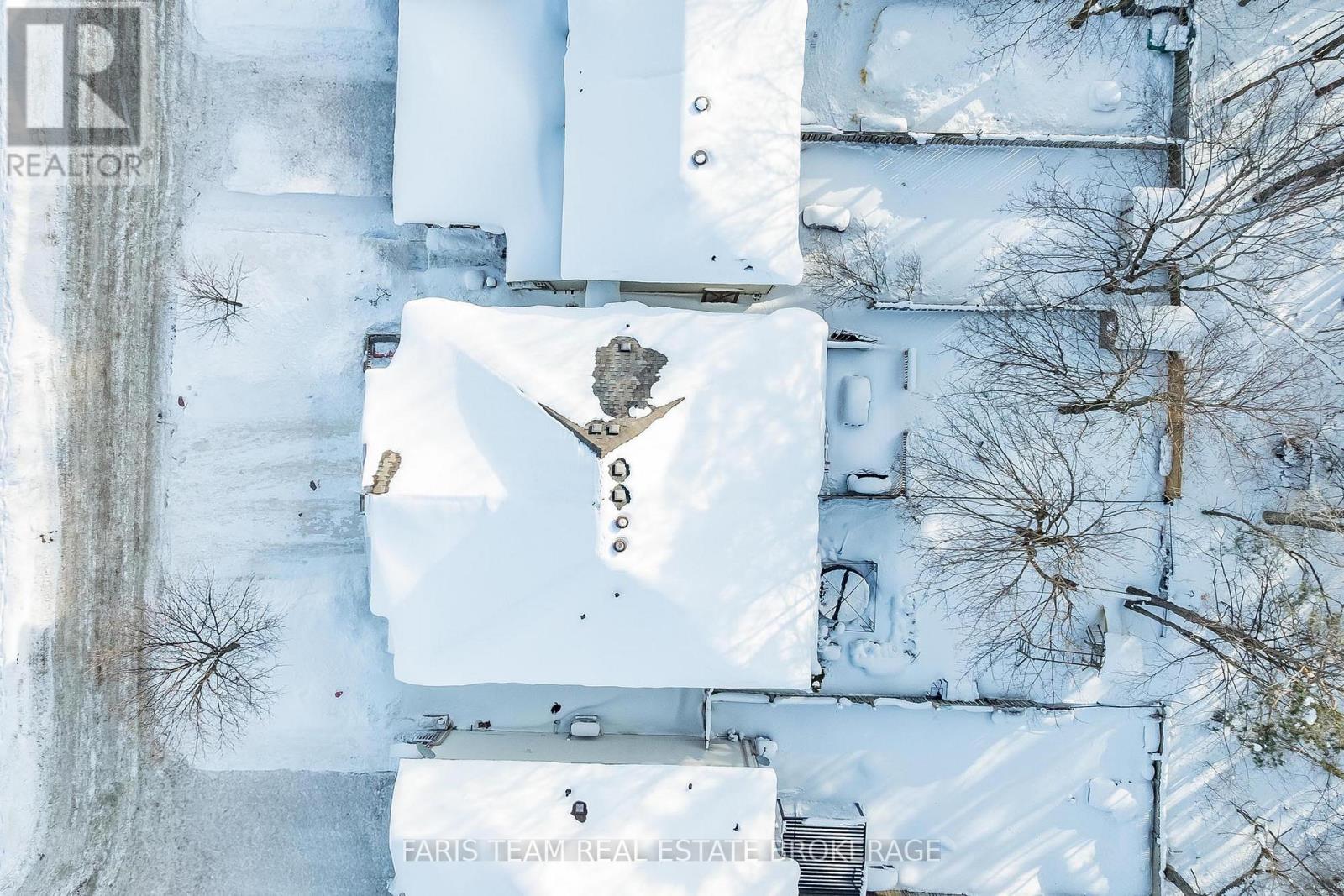 256 Ferndale Drive S, Barrie (Ardagh), Ontario  L4N 8J9 - Photo 40 - S12756568