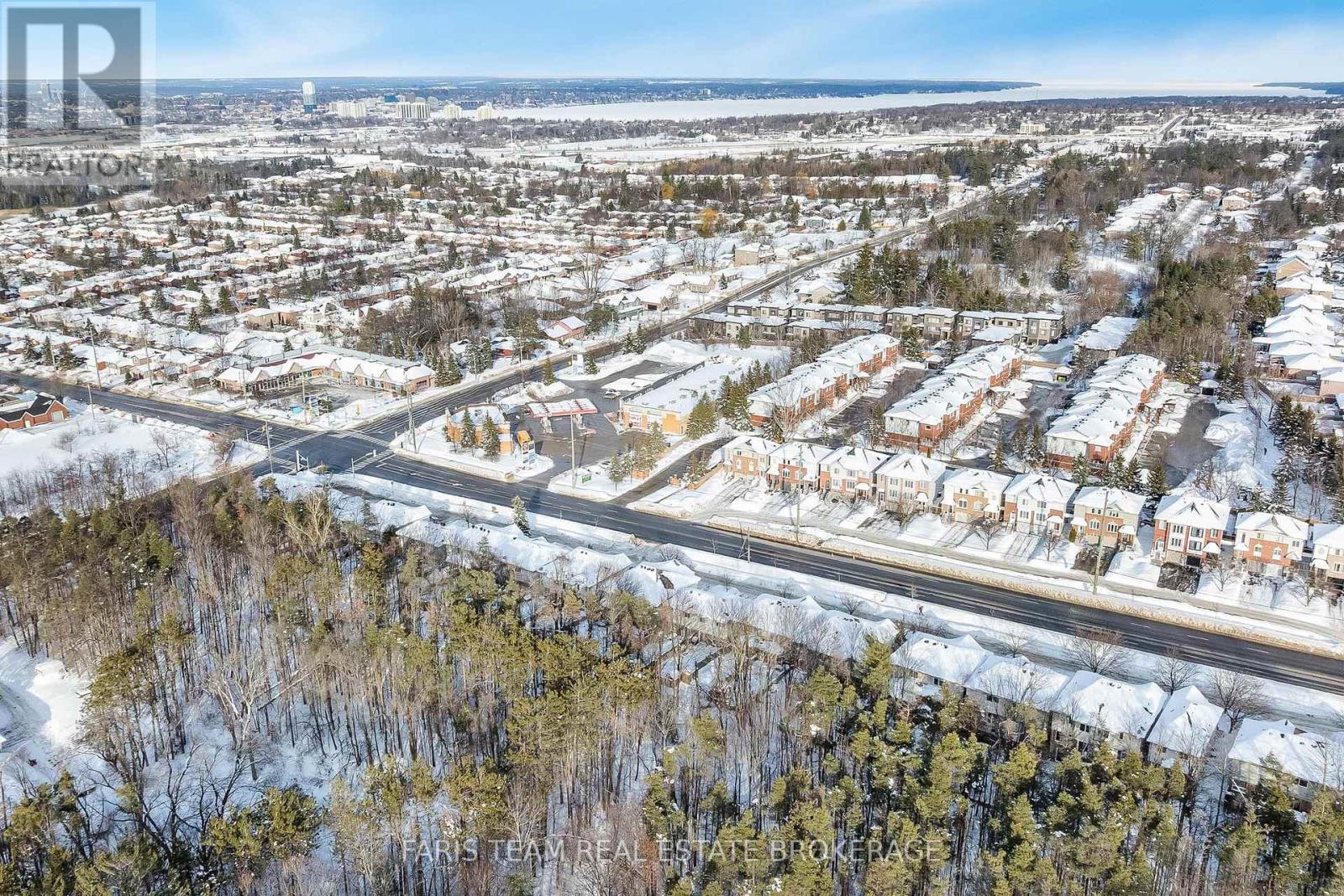 256 Ferndale Drive S, Barrie (Ardagh), Ontario  L4N 8J9 - Photo 42 - S12756568