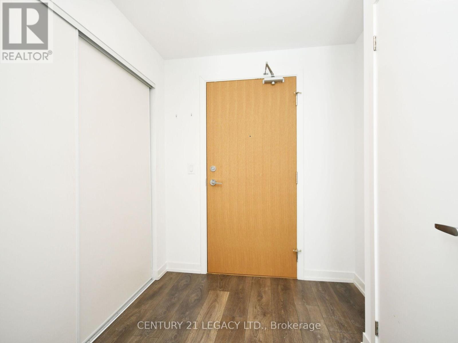 601 - 2520 Eglinton Avenue W, Mississauga, Ontario  L5M 0Y4 - Photo 25 - W12756548