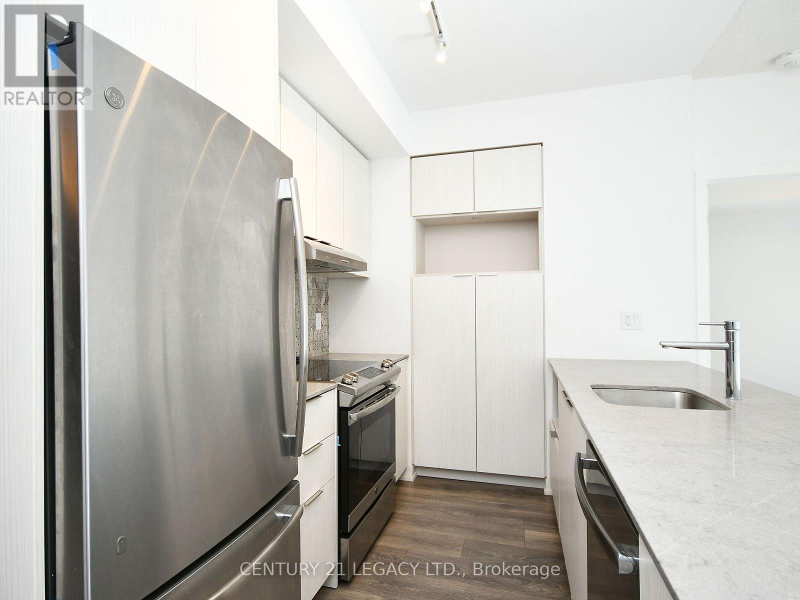 601 - 2520 Eglinton Avenue W, Mississauga, Ontario  L5M 0Y4 - Photo 27 - W12756548