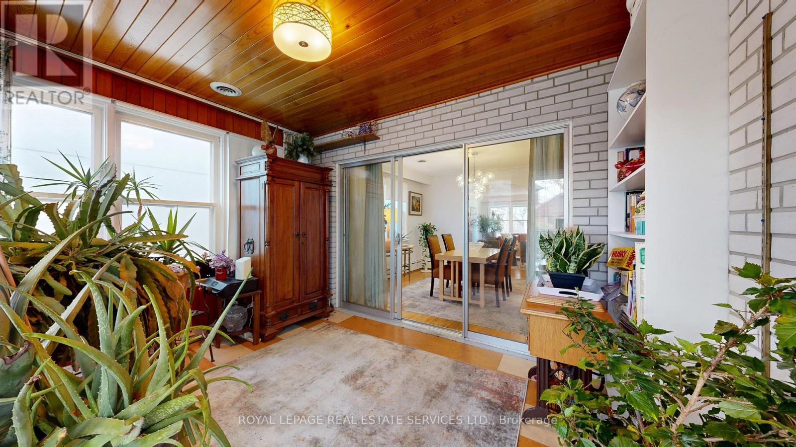 15 Cosmo Road, Toronto, Ontario  M8X 1Z3 - Photo 13 - W12756572