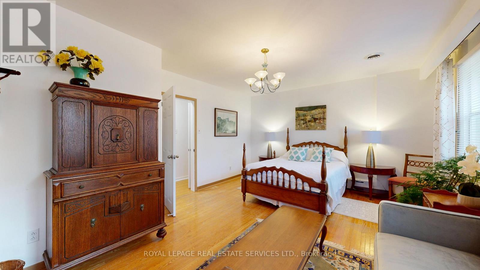 15 Cosmo Road, Toronto, Ontario  M8X 1Z3 - Photo 23 - W12756572