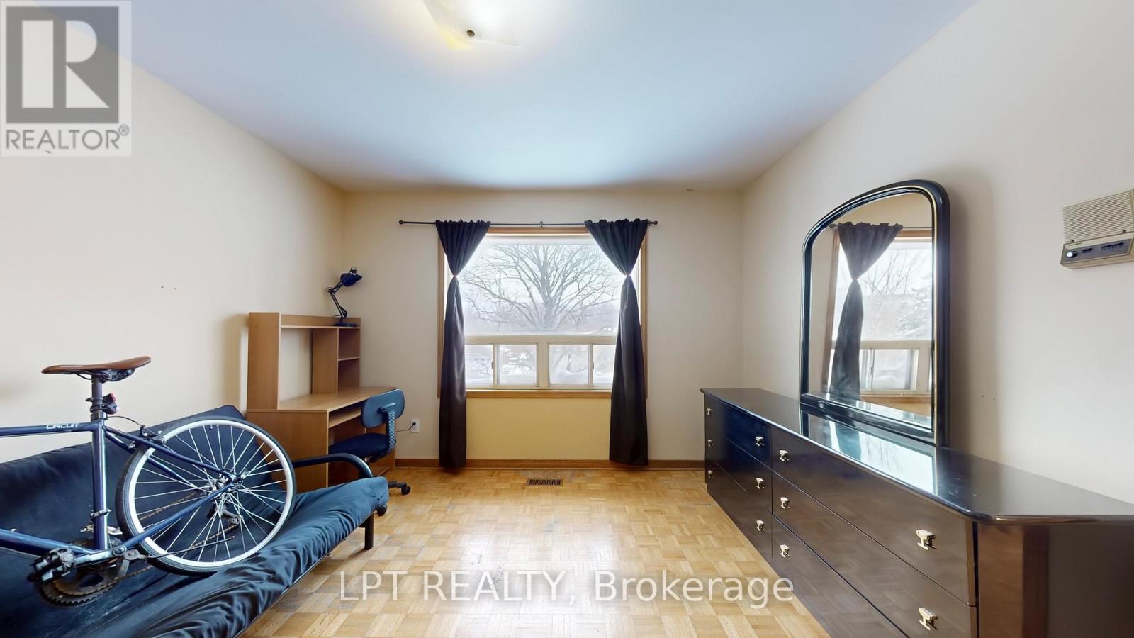 3431 Dorcas Street, Mississauga, Ontario  L4T 1M9 - Photo 14 - W12756578