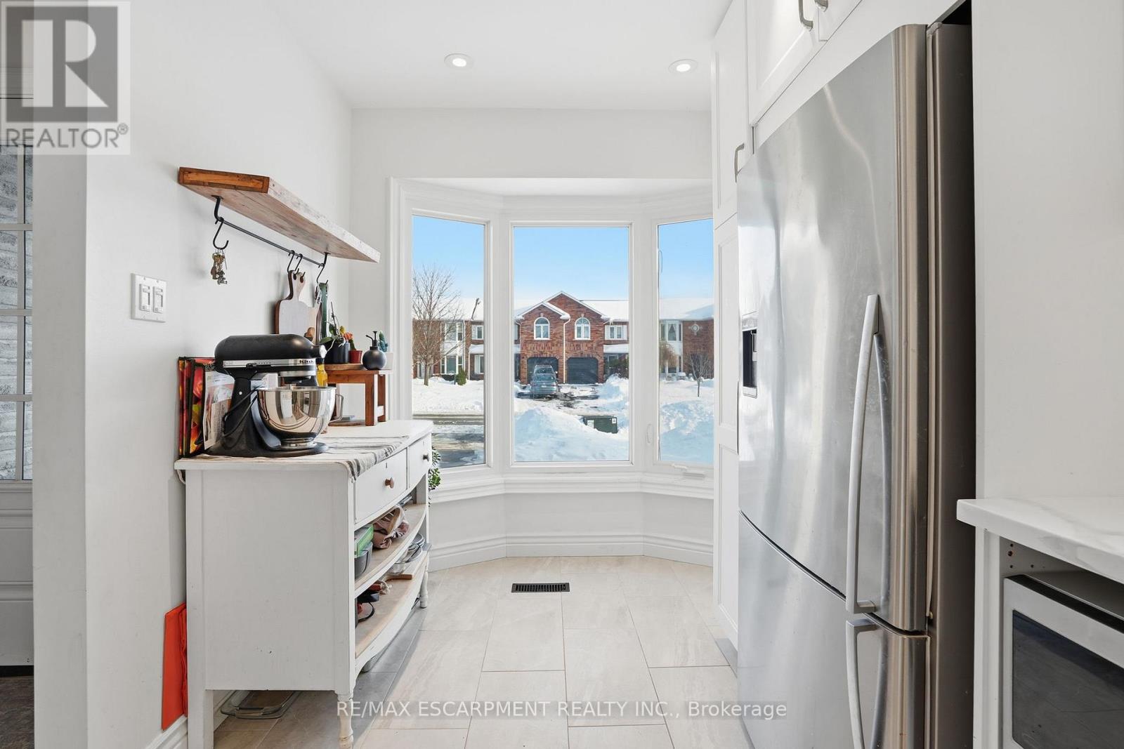 2018 Chrisdon Road, Burlington (Headon), Ontario  L7M 3W8 - Photo 8 - W12756586