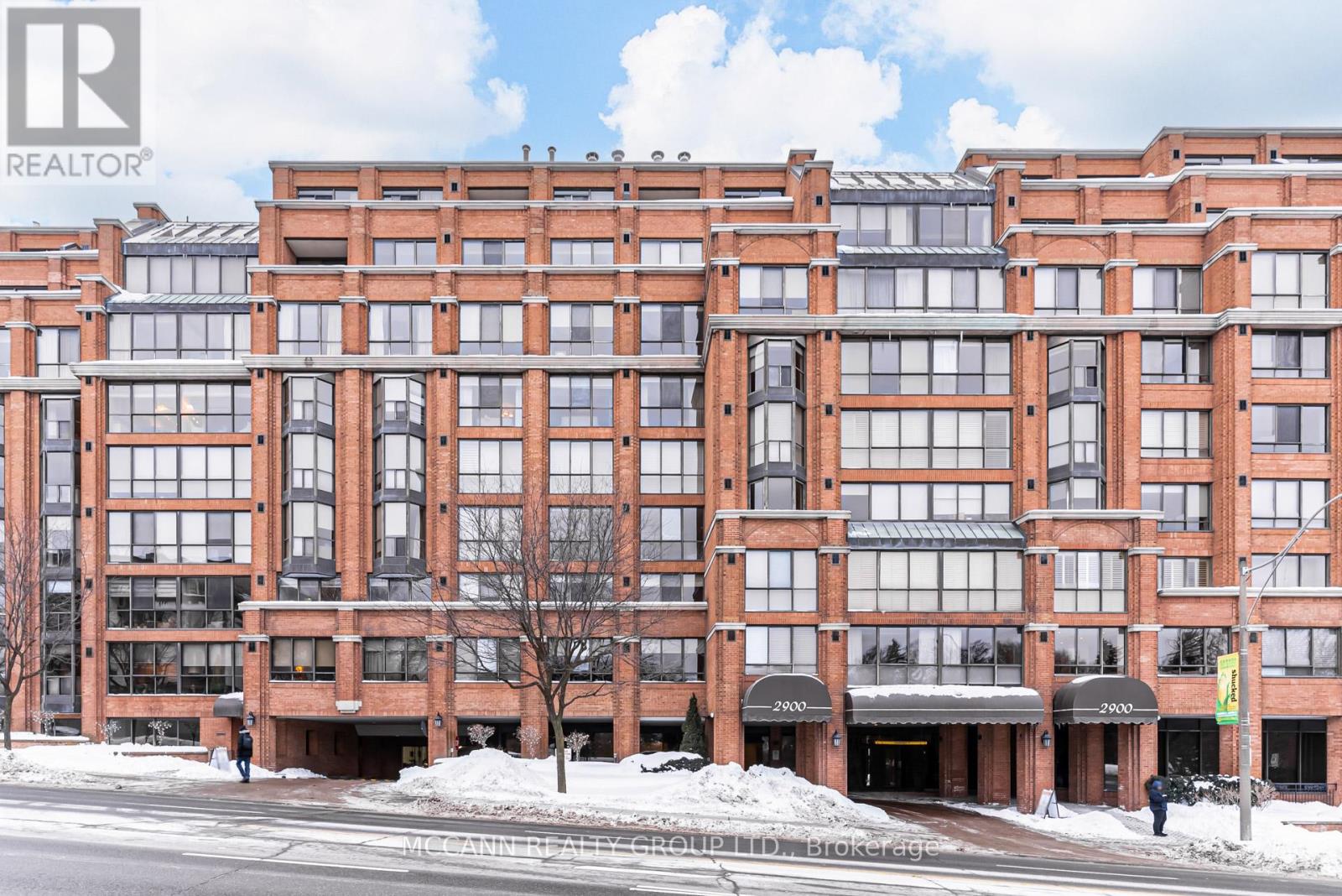 901 - 2900 YONGE STREET, Toronto, Ontario