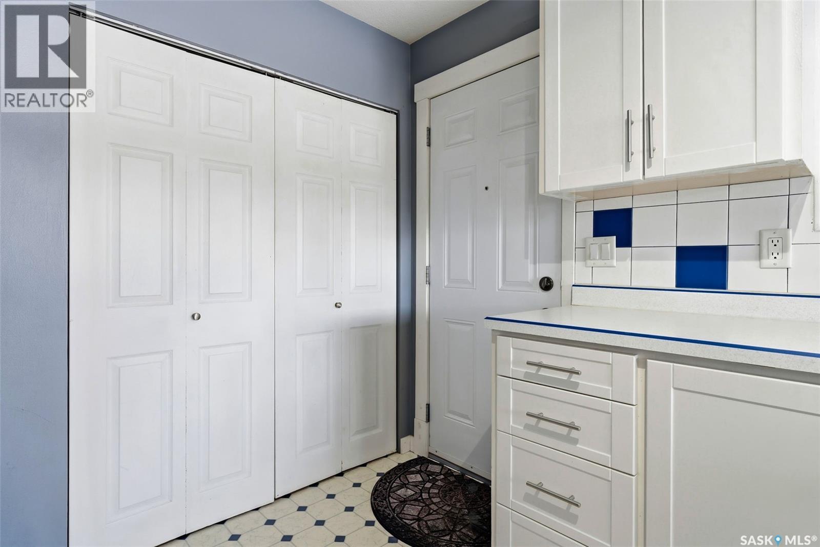 2504 Grant Road, Regina, Saskatchewan  S4S 5E6 - Photo 14 - SK027841