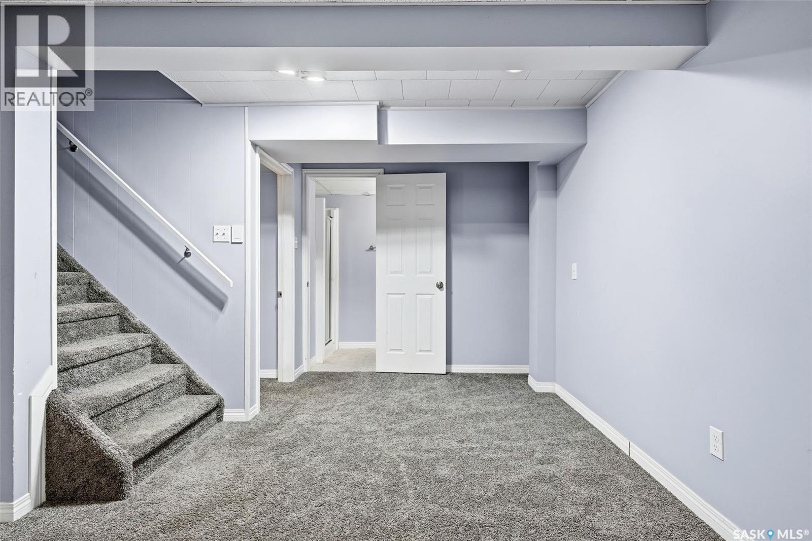 2504 Grant Road, Regina, Saskatchewan  S4S 5E6 - Photo 32 - SK027841