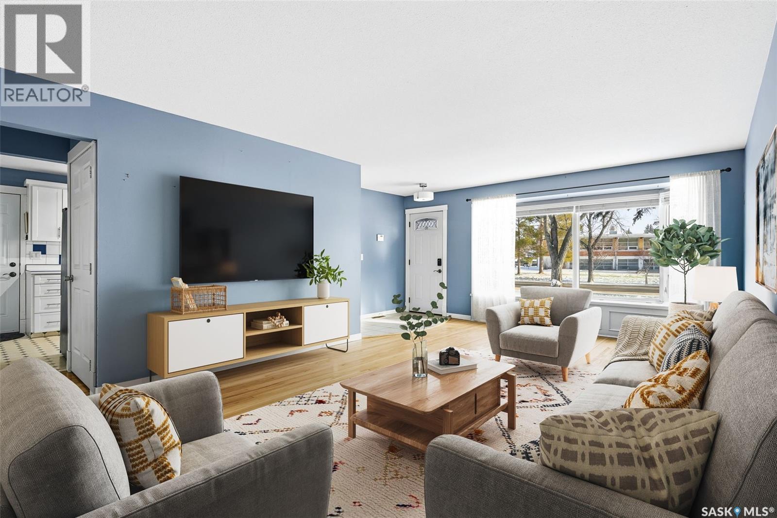 2504 Grant Road, Regina, Saskatchewan  S4S 5E6 - Photo 4 - SK027841