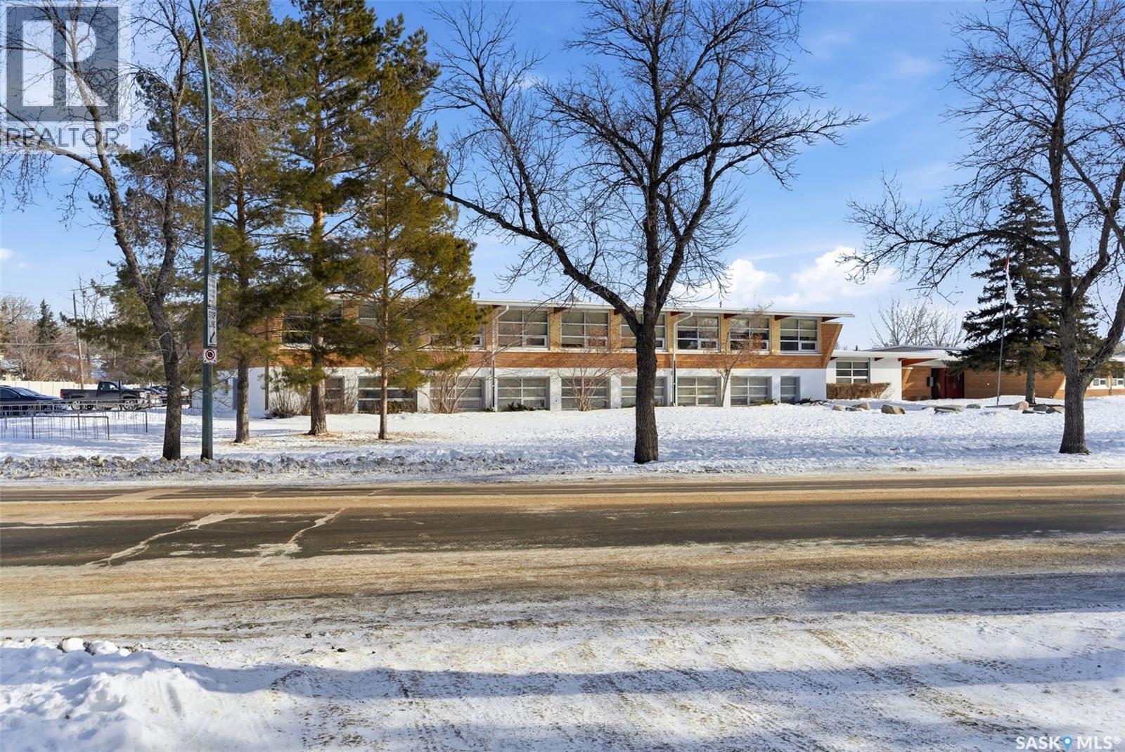 2504 Grant Road, Regina, Saskatchewan  S4S 5E6 - Photo 50 - SK027841