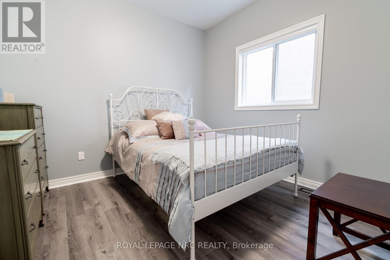 39 Loretta Drive, Niagara-On-The-Lake, Ontario  L0S 1T0 - Photo 23 - X12756518