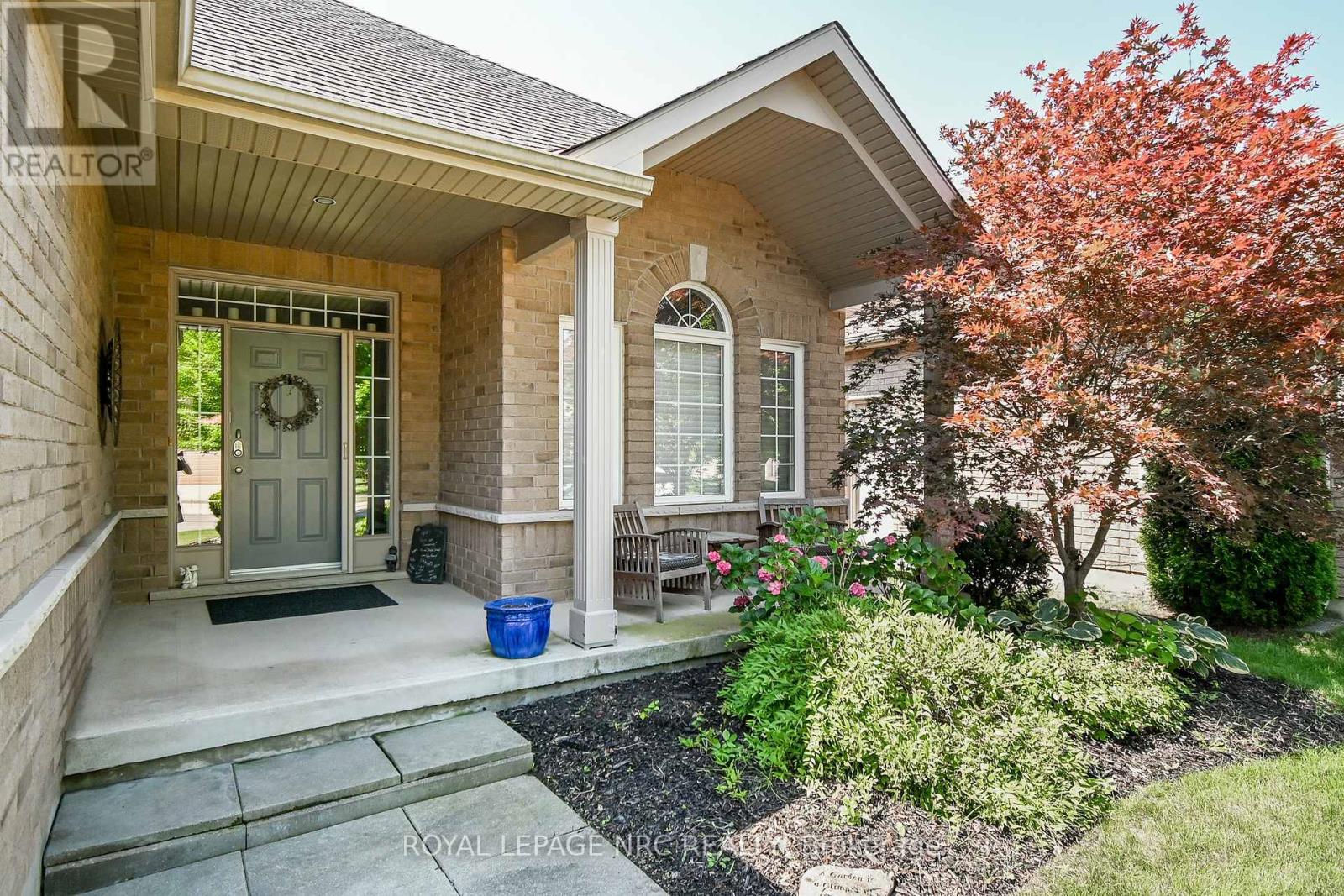 39 Loretta Drive, Niagara-On-The-Lake, Ontario  L0S 1T0 - Photo 3 - X12756518