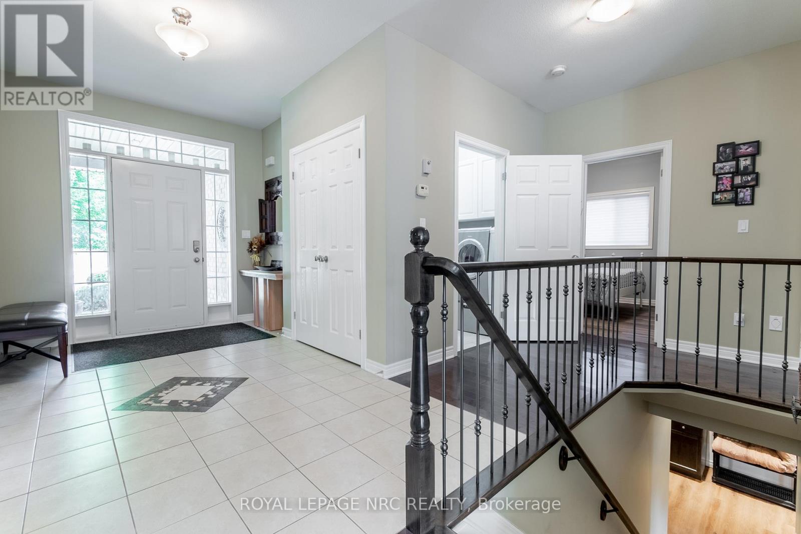 39 Loretta Drive, Niagara-On-The-Lake, Ontario  L0S 1T0 - Photo 5 - X12756518