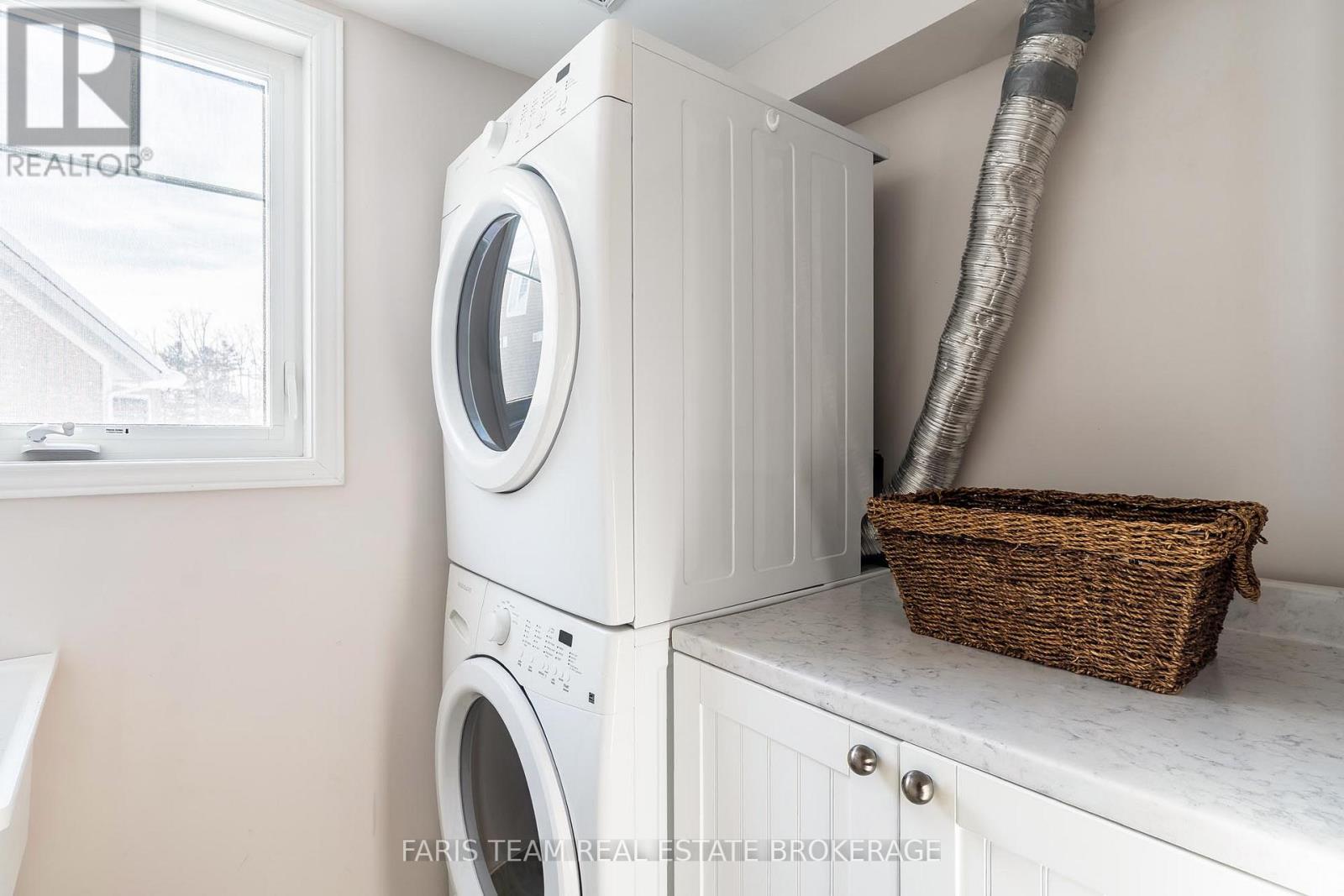 28 Masters Crescent, Georgian Bay (Baxter), Ontario  L0K 1S0 - Photo 21 - X12756556