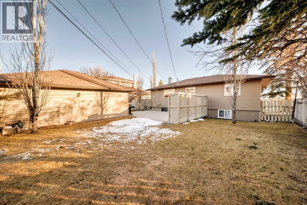 919 Robert Road Ne, Calgary, Alberta  T3A 4W5 - Photo 24 - A2283181