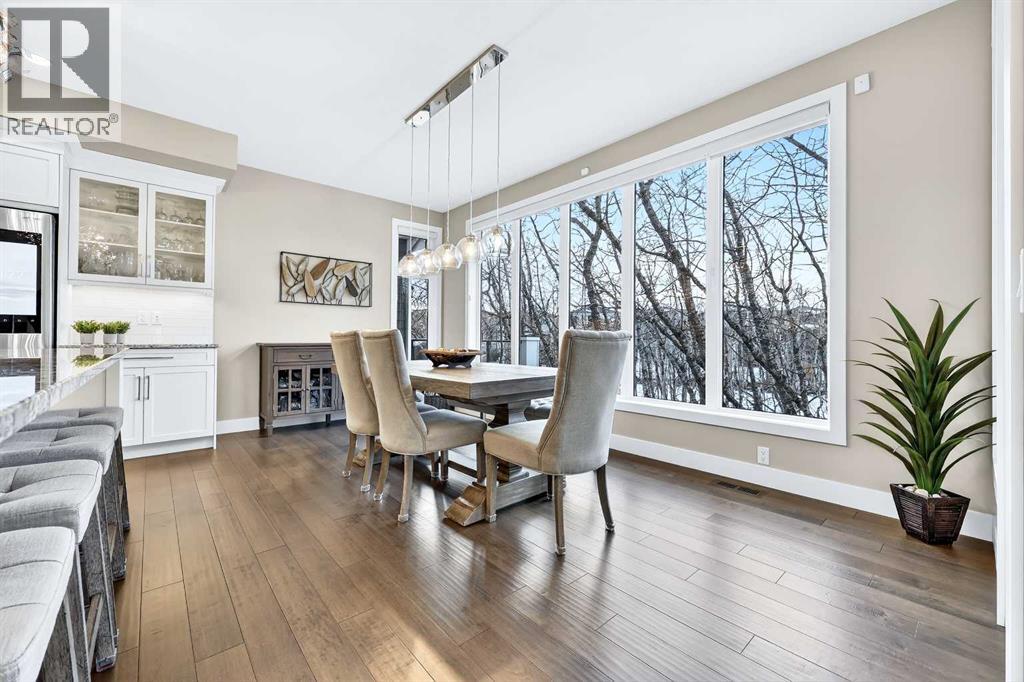 25 Rock Lake Heights Nw, Calgary, Alberta  T3G 0G1 - Photo 15 - A2275743