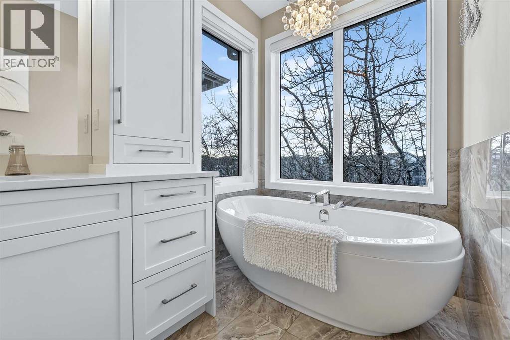 25 Rock Lake Heights Nw, Calgary, Alberta  T3G 0G1 - Photo 26 - A2275743