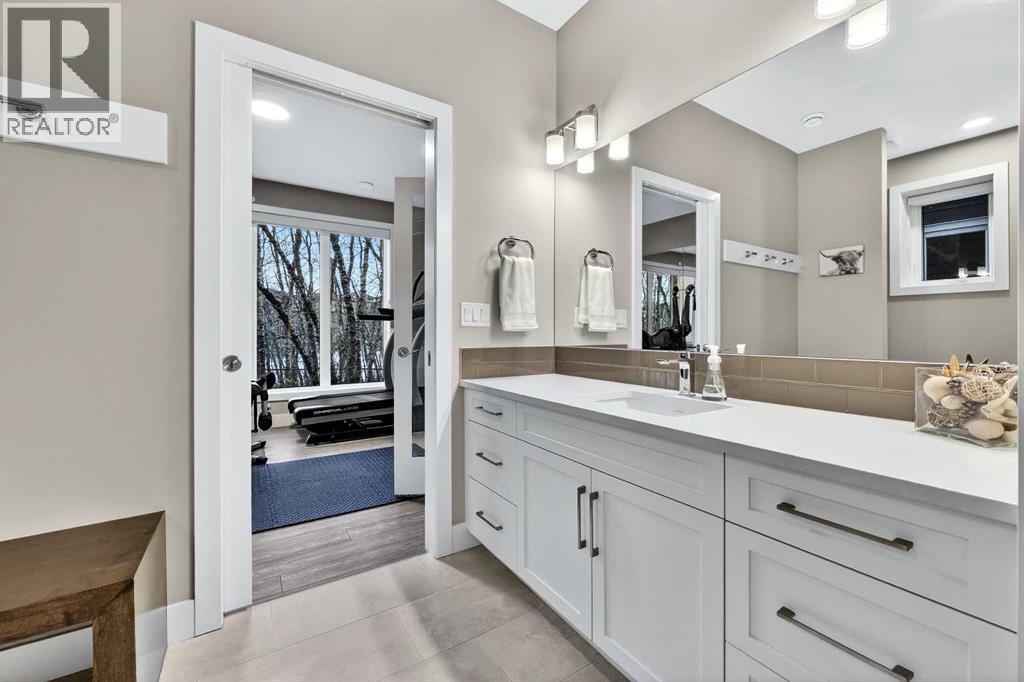 25 Rock Lake Heights Nw, Calgary, Alberta  T3G 0G1 - Photo 40 - A2275743